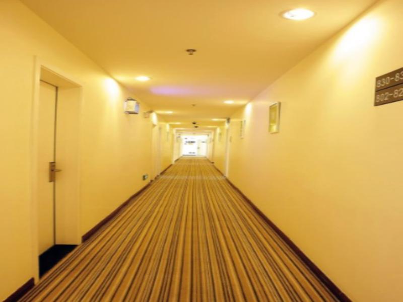7Days Inn Xianning Hot Spring Pedestrian Street Shopping Park المظهر الخارجي الصورة