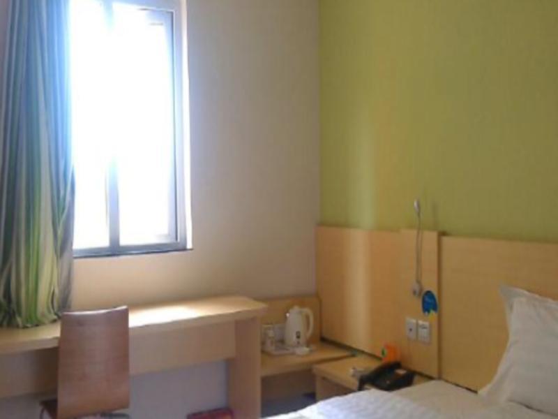 7Days Inn Xianning Hot Spring Pedestrian Street Shopping Park المظهر الخارجي الصورة